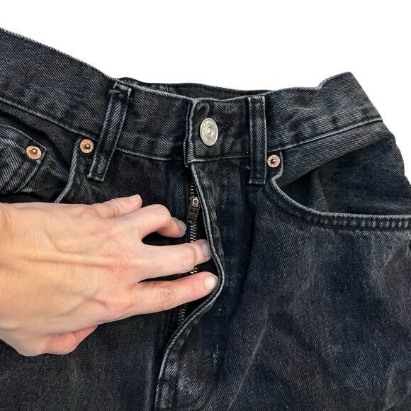 Urban Outfitters BDG High Rise Baggy Jeans Size 28 Distressed Ripped Black - Picture 3 of 11